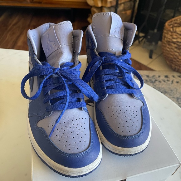 Jordan 1 - Picture 4 of 10